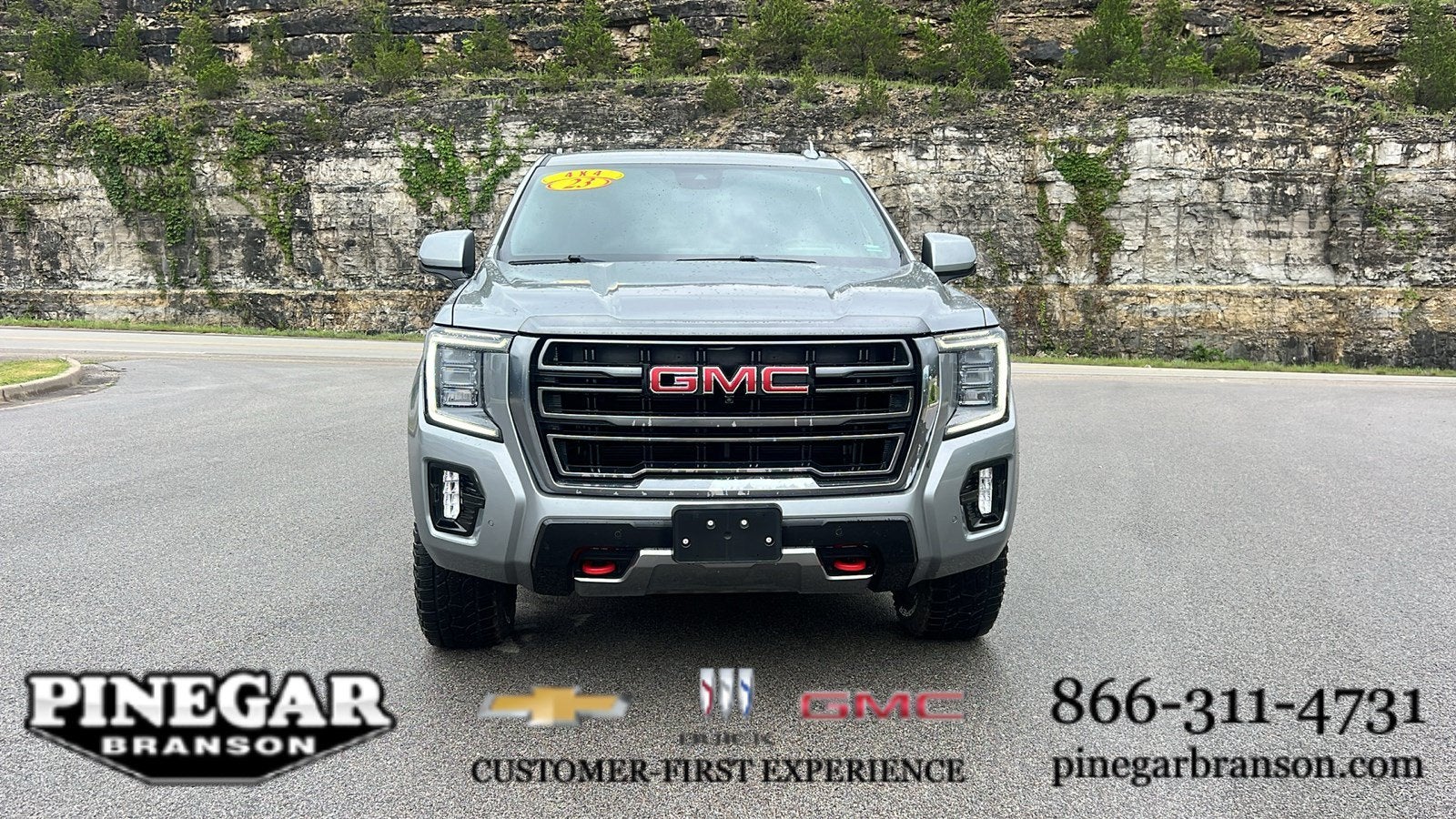 2023 GMC Yukon XL AT4