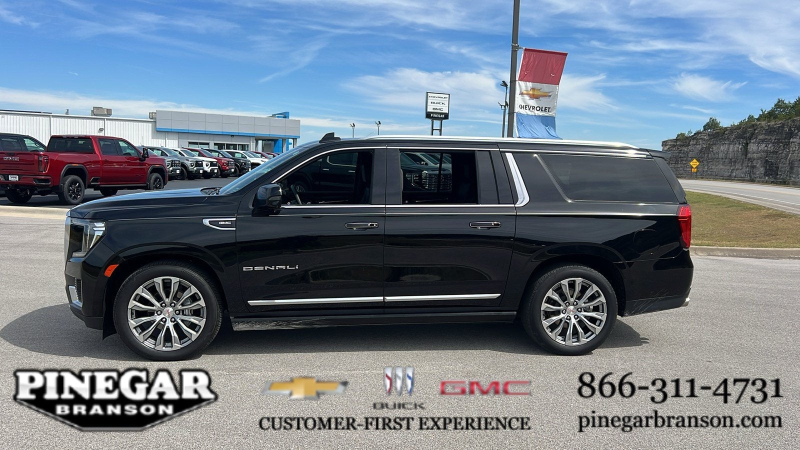 2023 GMC Yukon XL Denali