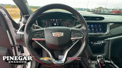 2021 Cadillac XT6 Premium Luxury