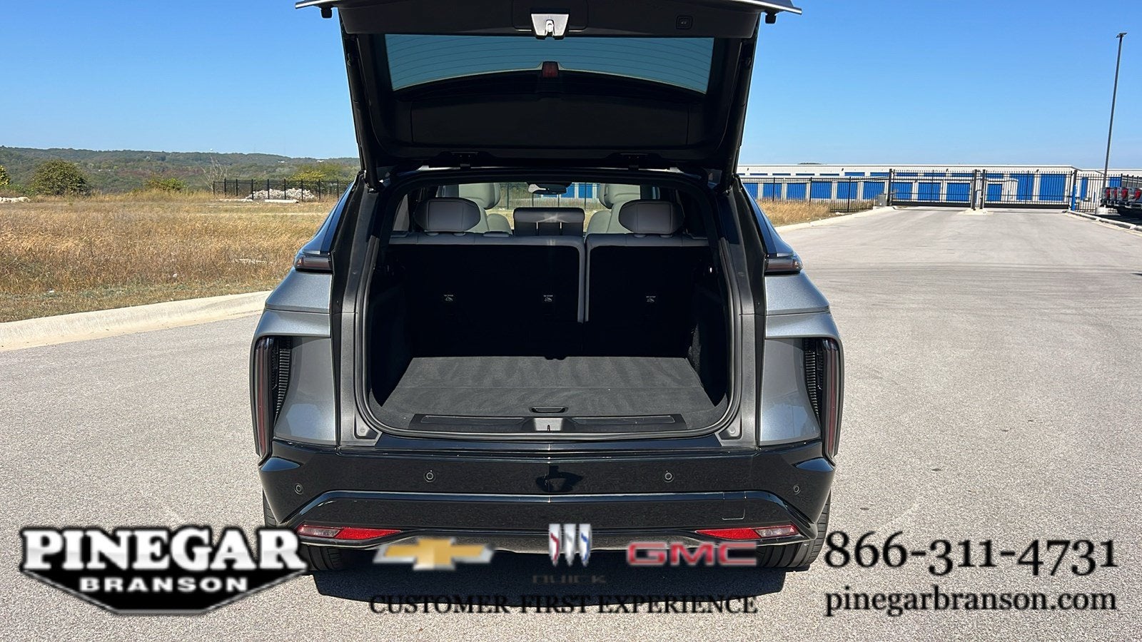 2024 Cadillac LYRIQ Sport 2