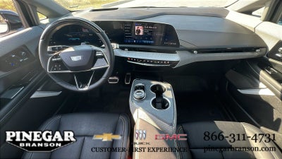 2025 Cadillac OPTIQ Sport 2