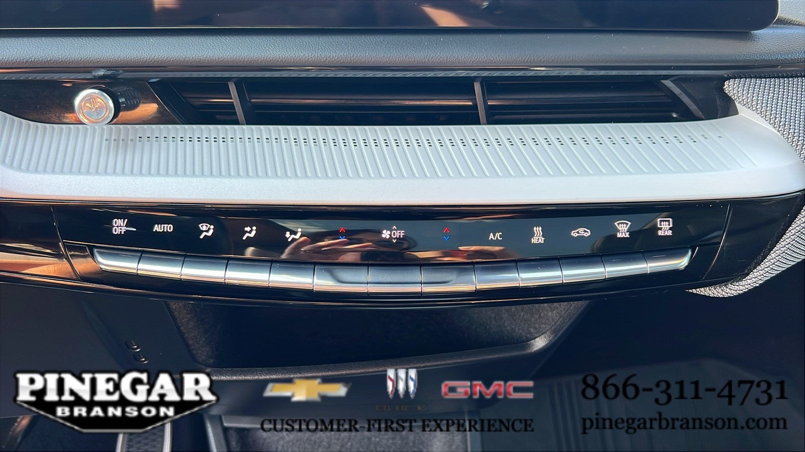2025 Cadillac OPTIQ Sport 2